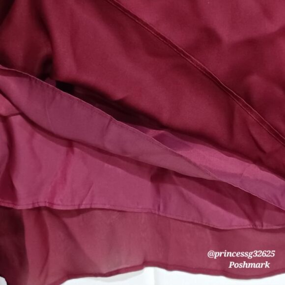 ๐๐๐ ๐๐๐๐๐๐ Maroon Silk Skirt 6 - Picture 6 of 6